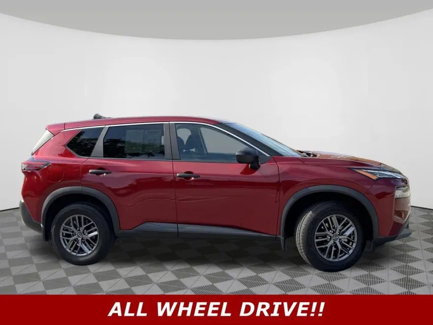 2023 Nissan Rogue AWD S photo 1