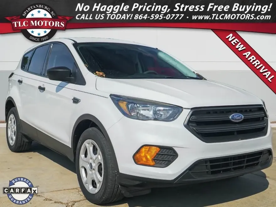 2019 Ford Escape S photo 1