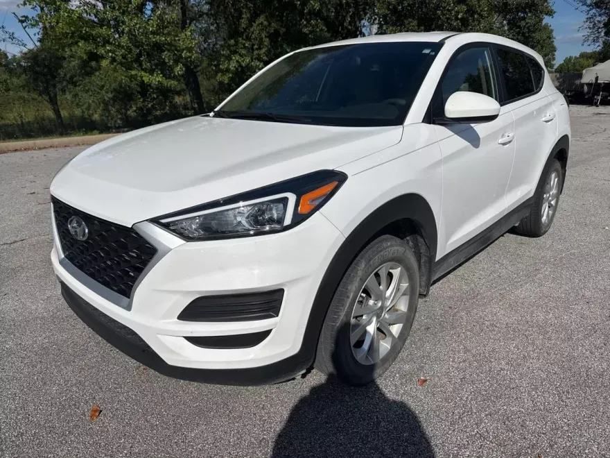 2021 Hyundai Tucson SE photo 1