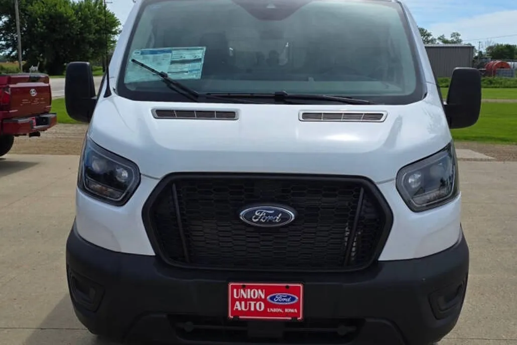 2024 Ford Transit Cargo Van photo 1