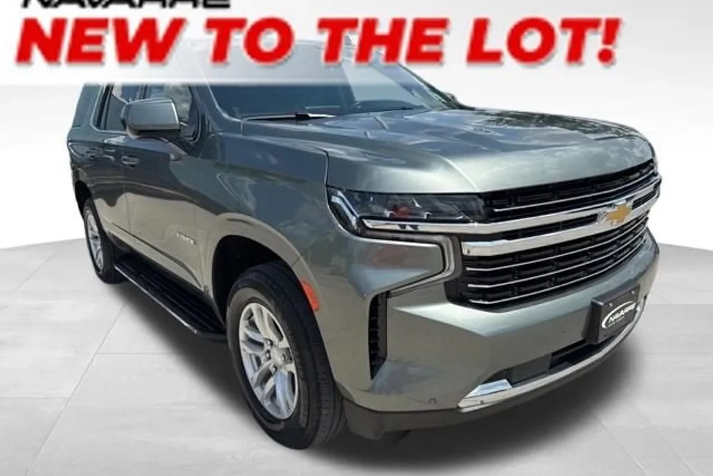2023 Chevrolet Tahoe LT photo 1