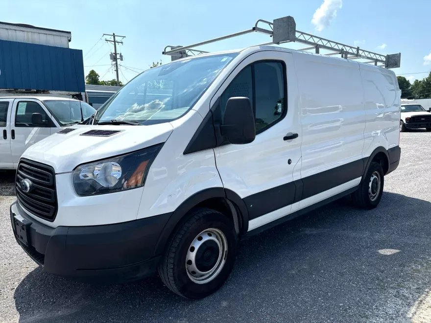 2019 Ford Transit Van photo 1