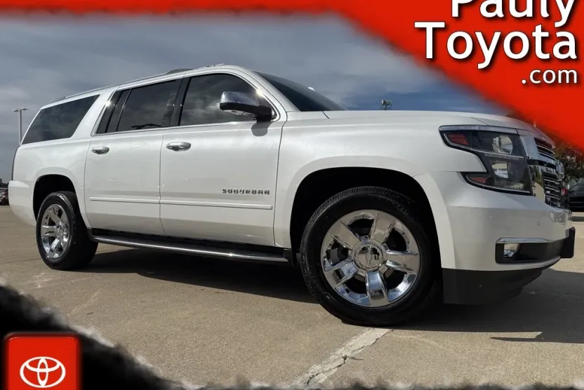 2017 Chevrolet Suburban Premier photo 1