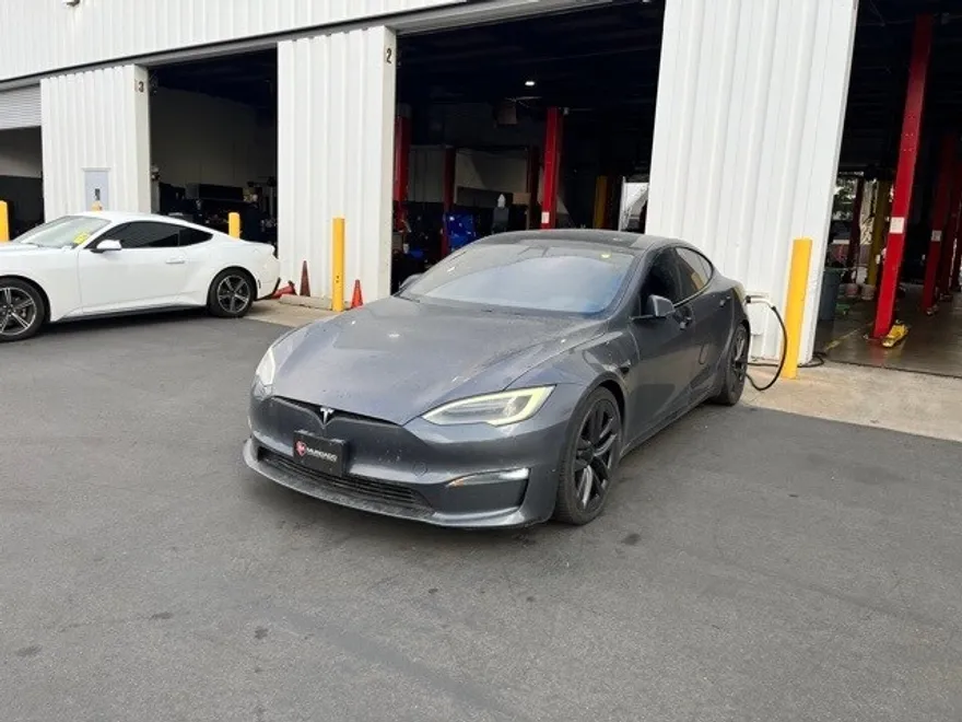 2021 Tesla Model S Plaid photo 1