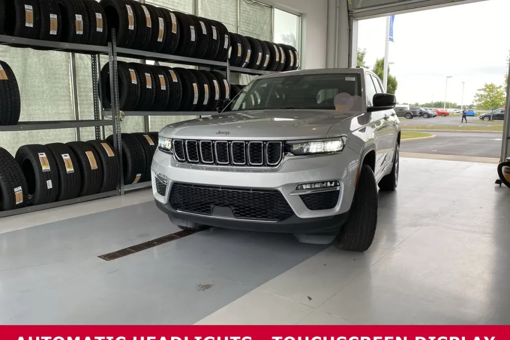 2022 Jeep Grand Cherokee Limited photo 1