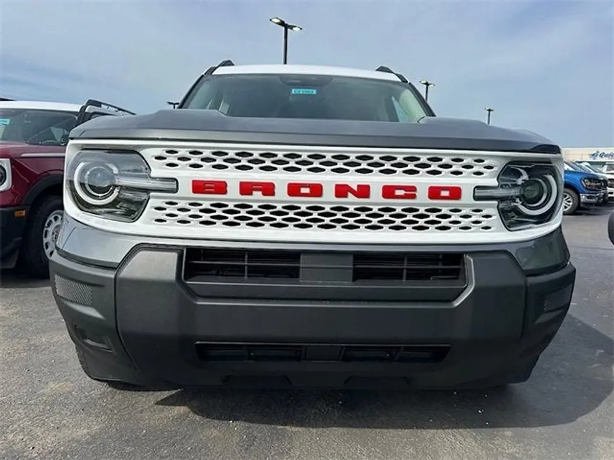 2025 Ford Bronco Sport Heritage photo 1