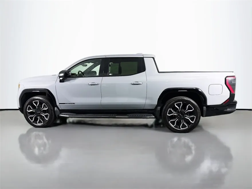 2025 Gmc Sierra EV Denali photo 1