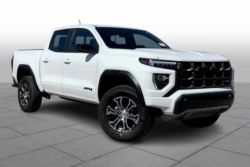 2024 Gmc Canyon AT4 photo 1