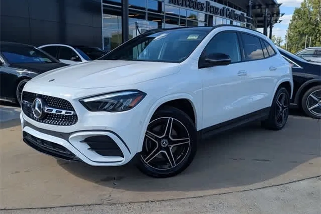 2025 Mercedes Benz GLA 250 4MATIC photo 1