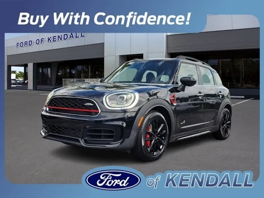2022 Mini Countryman John Cooper Works photo 1