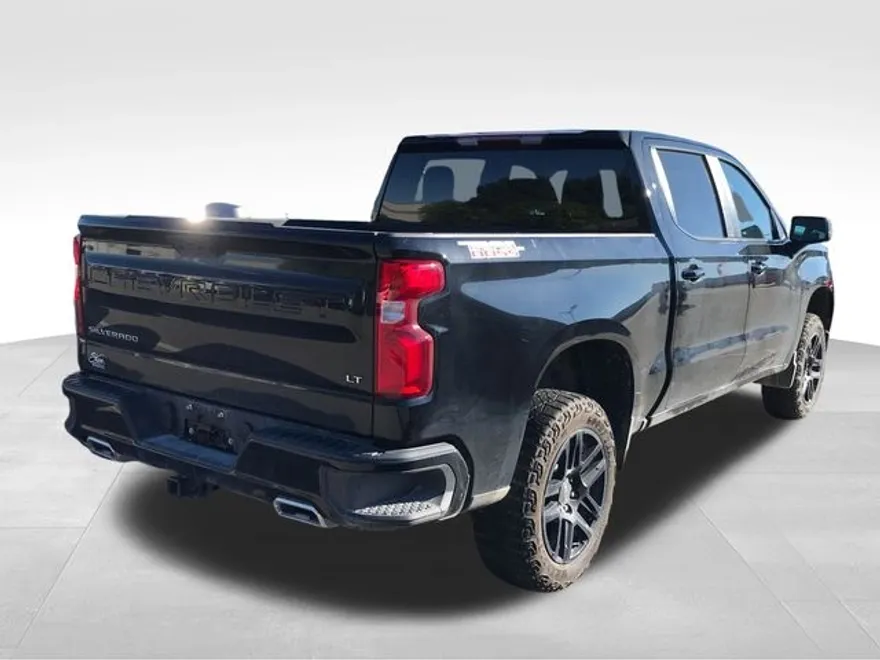 2023 Chevrolet Silverado 1500 LT Trail Boss photo 1