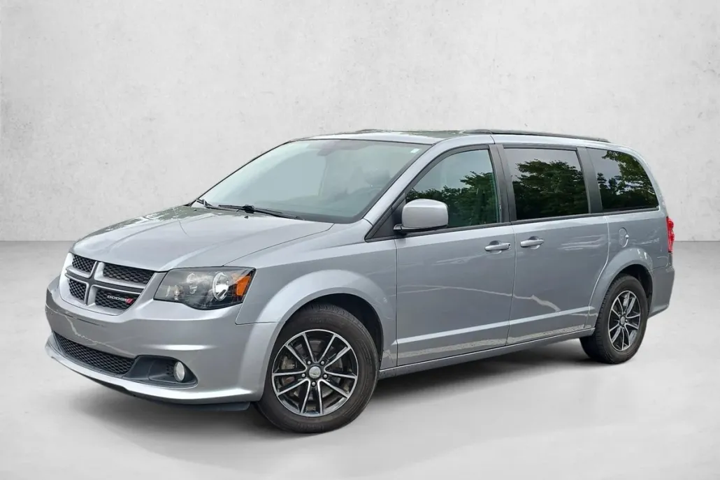 2019 Dodge Grand Caravan GT photo 1