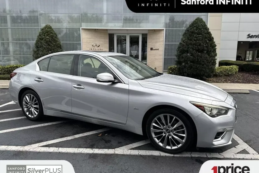 2018 Infiniti Q50 3.0t LUXE photo 1