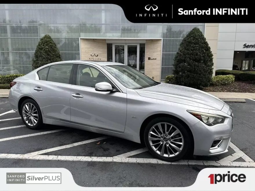 2018 Infiniti Q50 3.0t LUXE photo 1