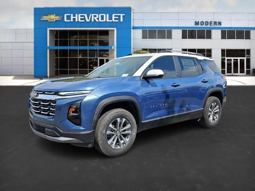 2026 Chevrolet Equinox LT photo 1