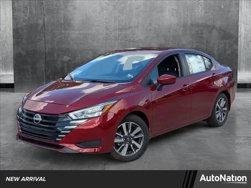 2025 Nissan Versa SV photo 1