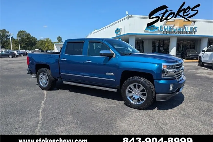 2017 Chevrolet Silverado 1500 High Country photo 1