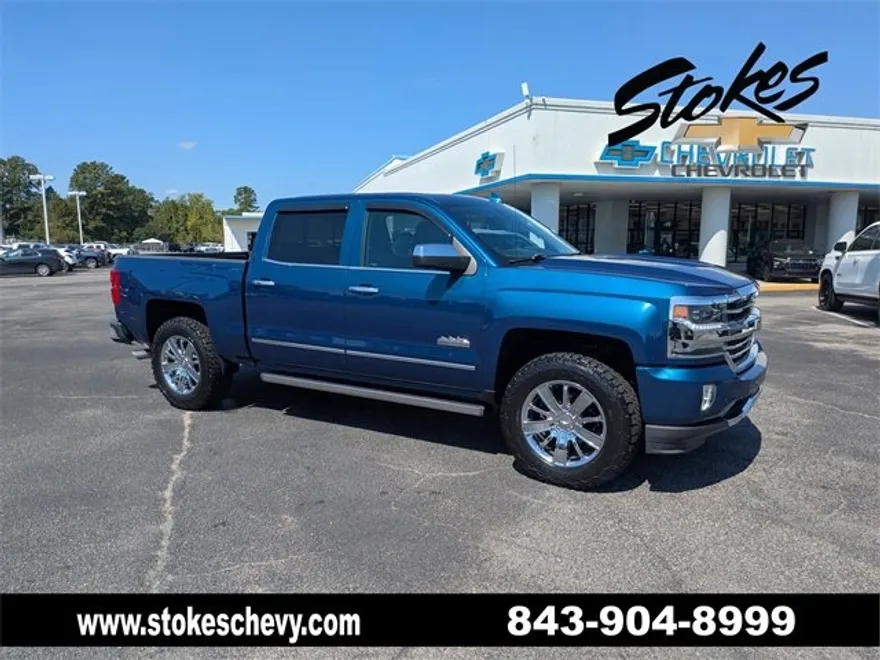 2017 Chevrolet Silverado 1500 High Country photo 1
