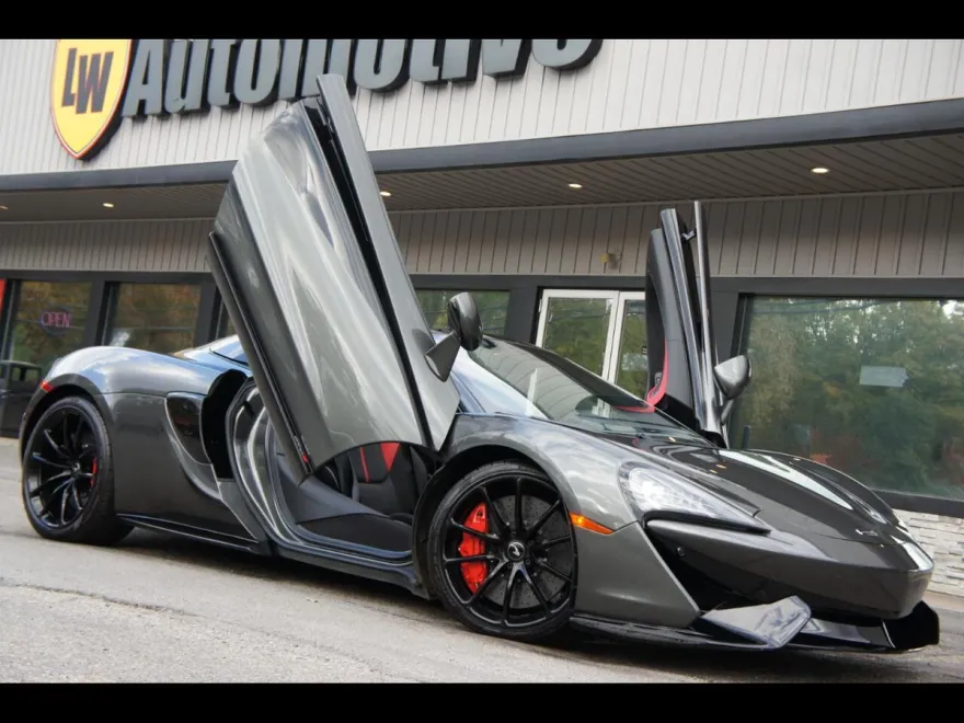2019 Mclaren 570S Spider photo 1