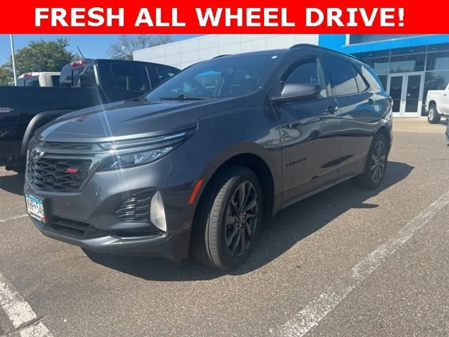 2023 Chevrolet Equinox RS photo 1