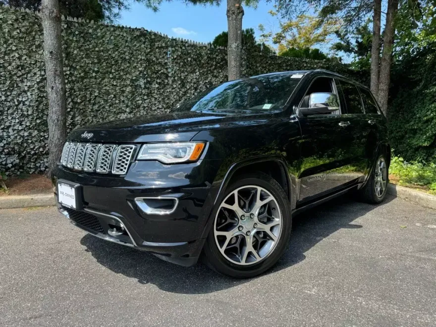 2021 Jeep Grand Cherokee Overland photo 1