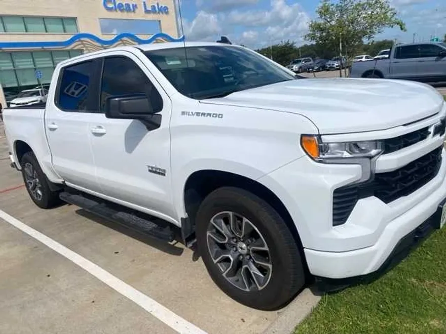 2022 Chevrolet Silverado 1500 RST photo 1