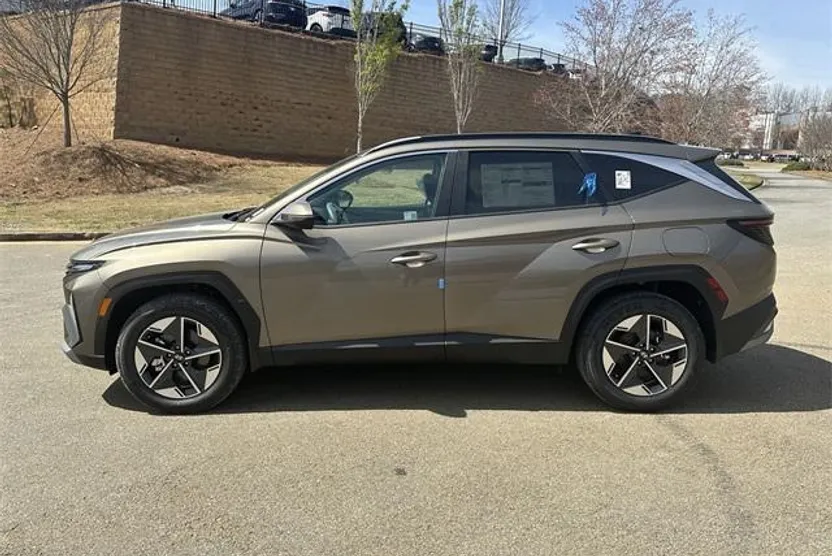 2025 Hyundai Tucson Hybrid SEL Convenience photo 1