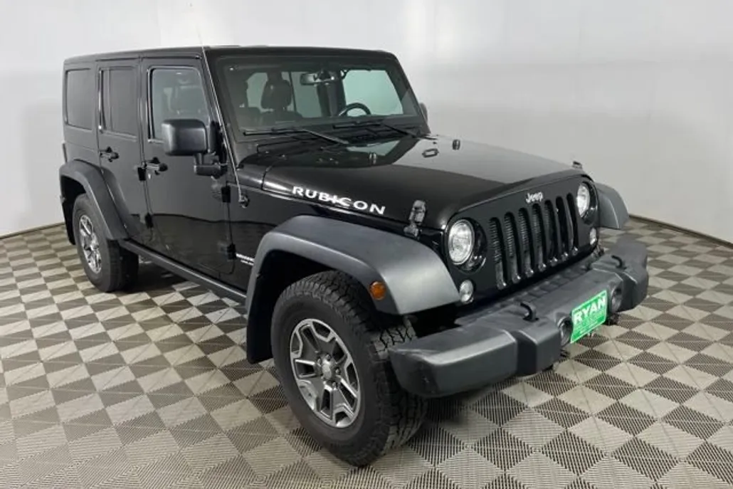 2017 Jeep Wrangler Unlimited Rubicon photo 1