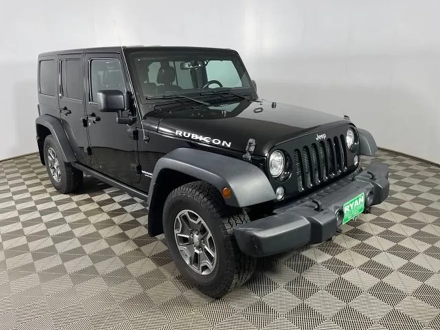2017 Jeep Wrangler Unlimited Rubicon photo 1