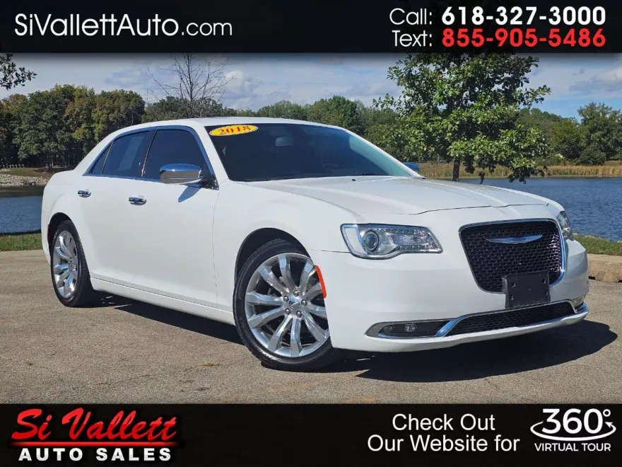 2018 Chrysler 300 Limited photo 1