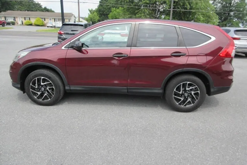 2016 Honda CR-V SE photo 1
