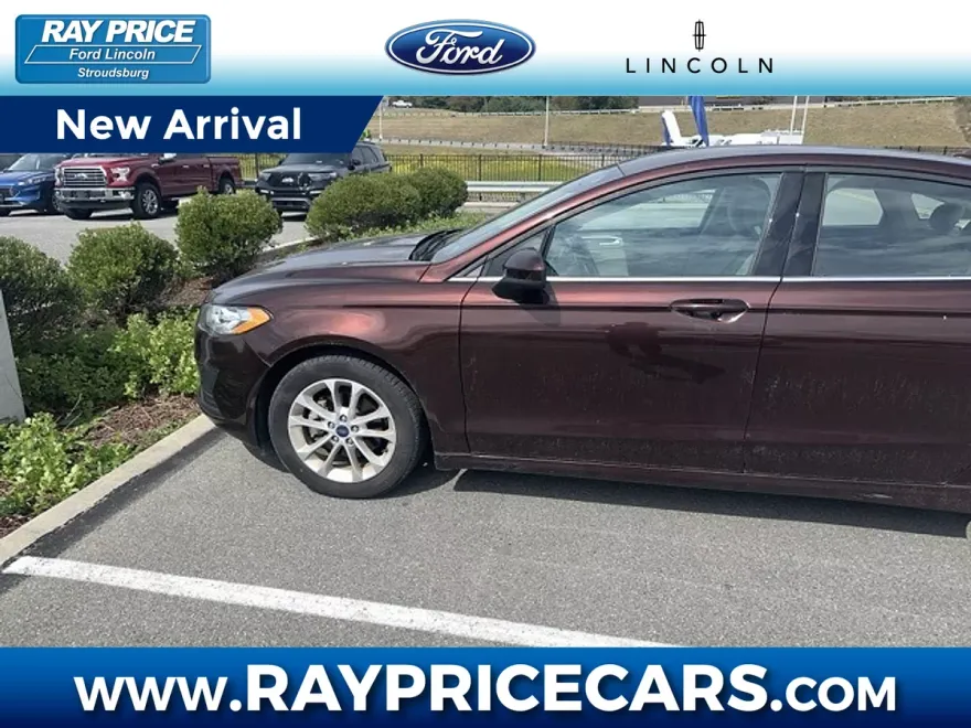 2019 Ford Fusion SE photo 1