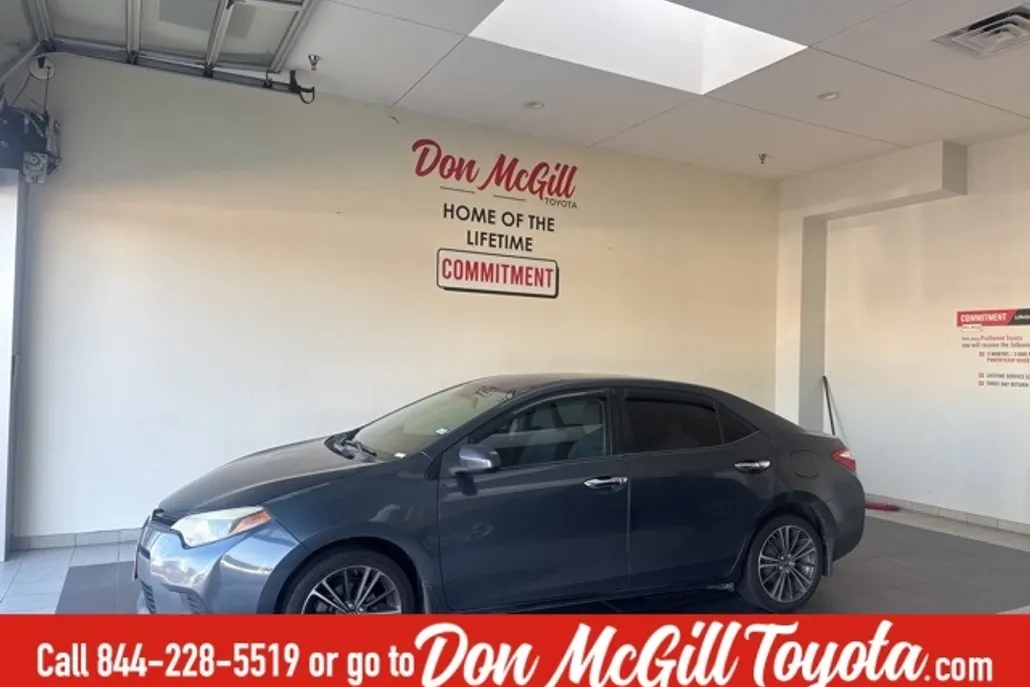 2016 Toyota Corolla L photo 1