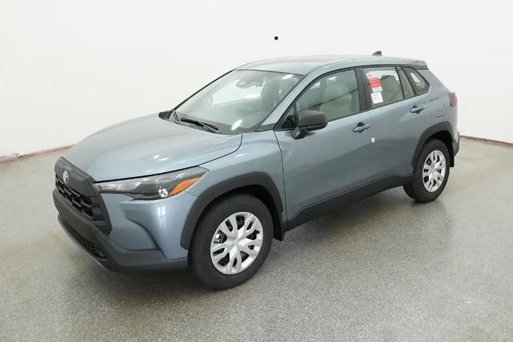 2026 Toyota Corolla Cross L photo 1