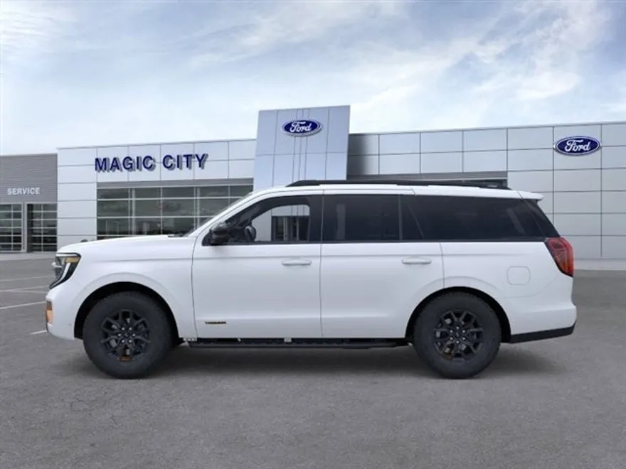 2025 Ford Expedition photo 1