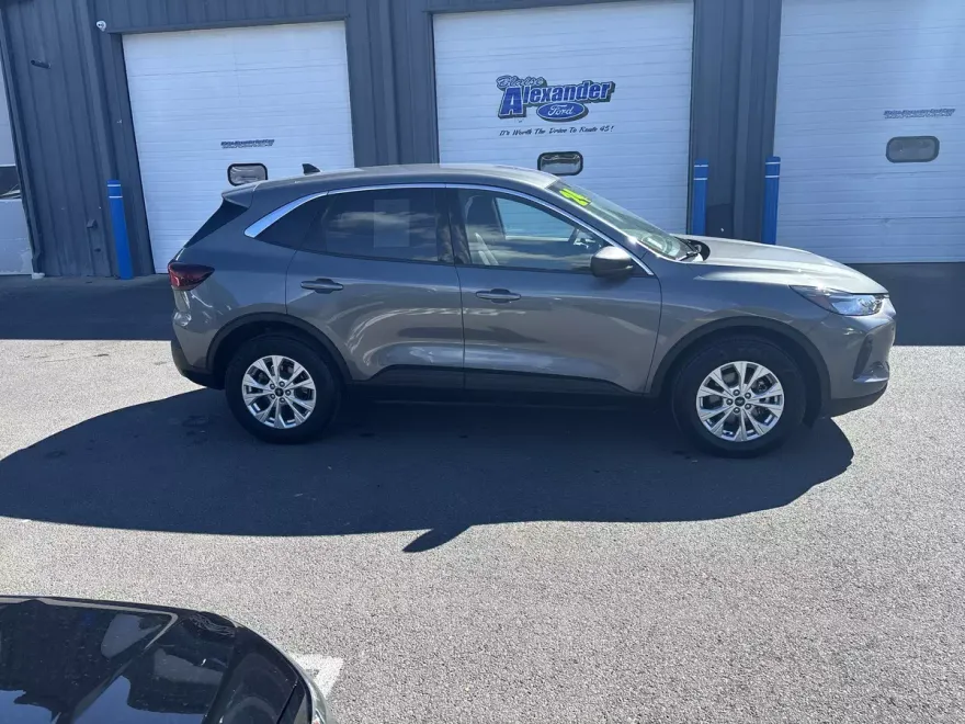 2024 Ford Escape Active photo 1