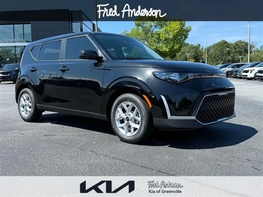 2025 Kia Soul S photo 1