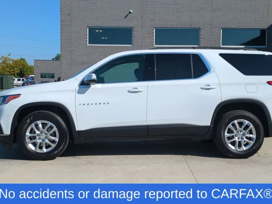 2021 Chevrolet Traverse photo 1