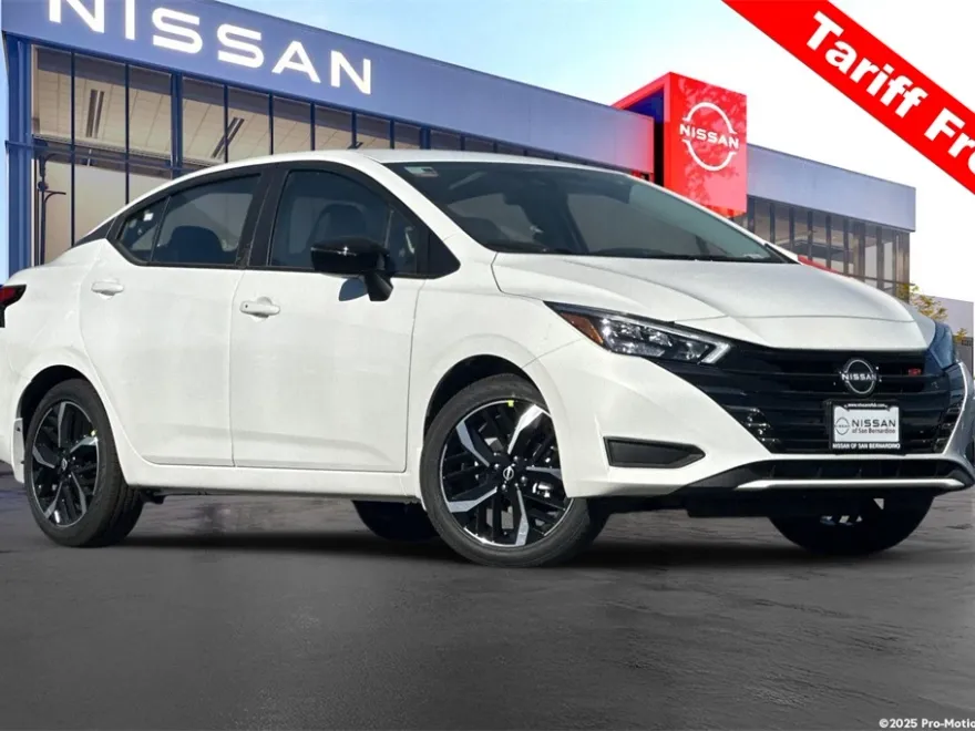 2025 Nissan Versa 1.6 SR photo 1