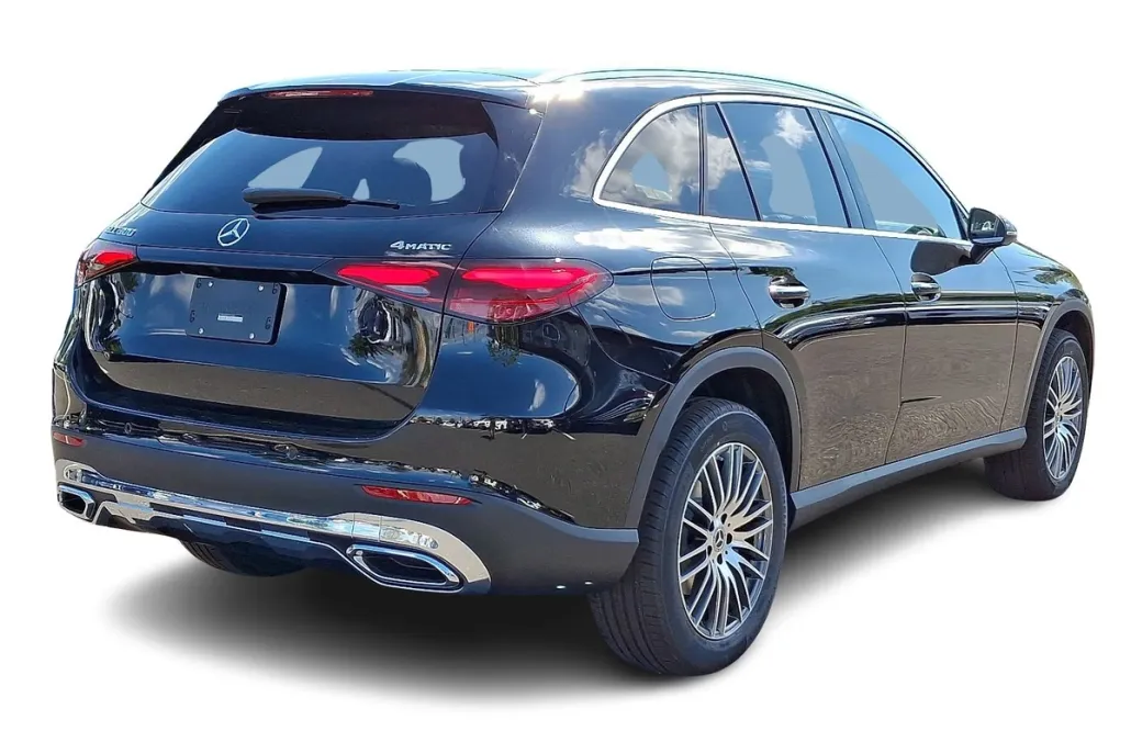 2026 Mercedes Benz GLC 300 4MATIC photo 1