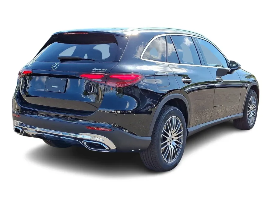2026 Mercedes Benz GLC 300 4MATIC photo 1