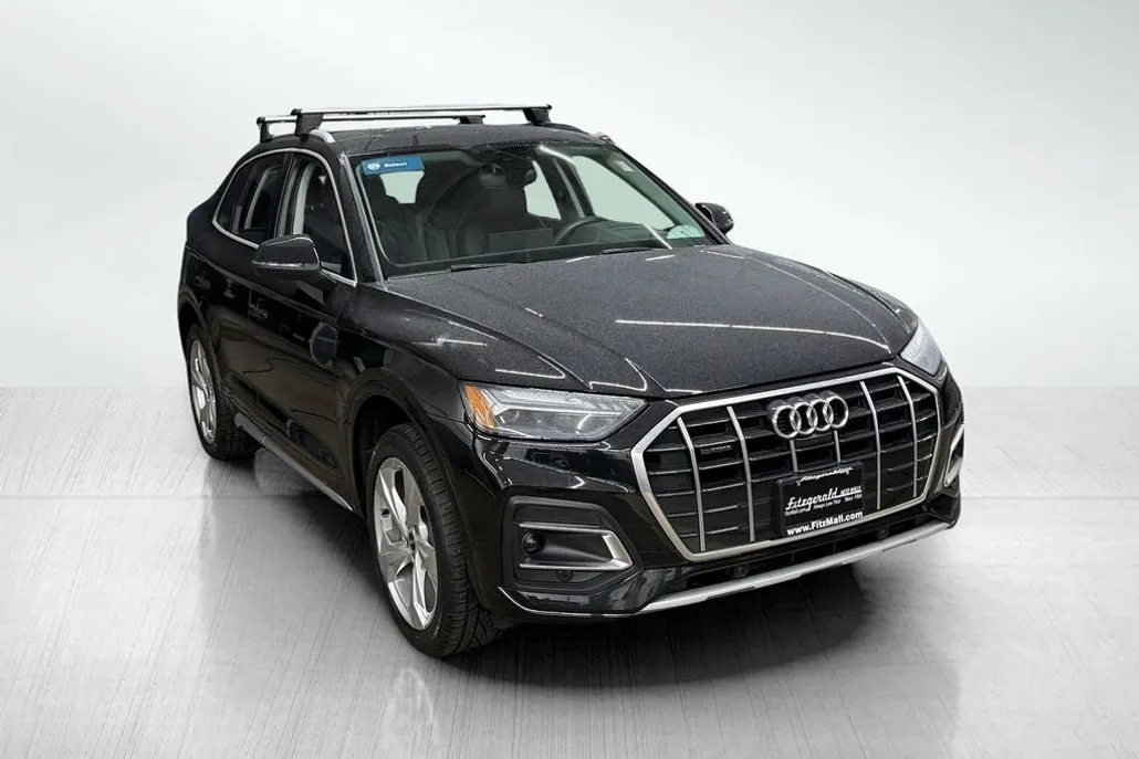 2021 Audi Q5 45 Prestige Premium photo 1