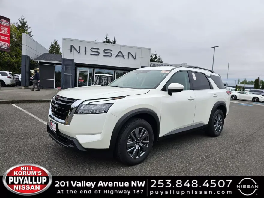 2024 Nissan Pathfinder SV photo 1