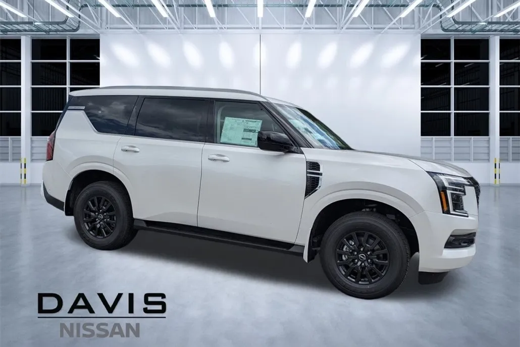 2025 Nissan Armada SV photo 1