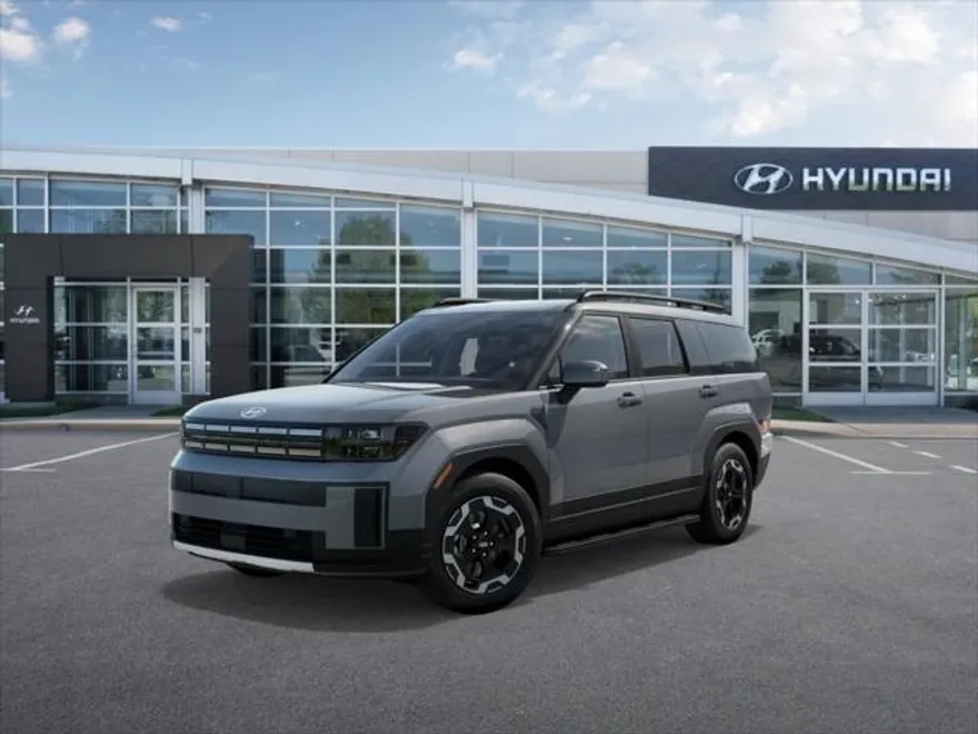 2025 Hyundai Santa Fe SEL photo 1