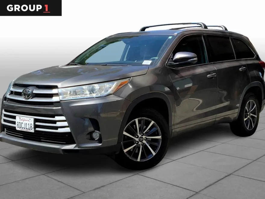2018 Toyota Highlander XLE photo 1