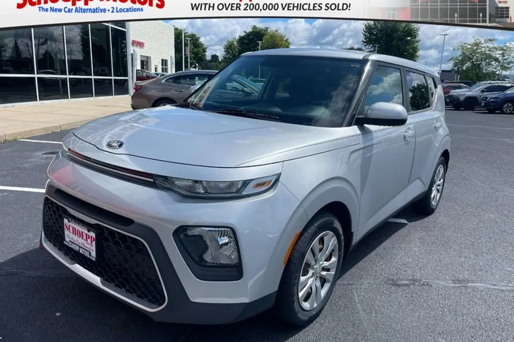 2020 Kia Soul LX photo 1