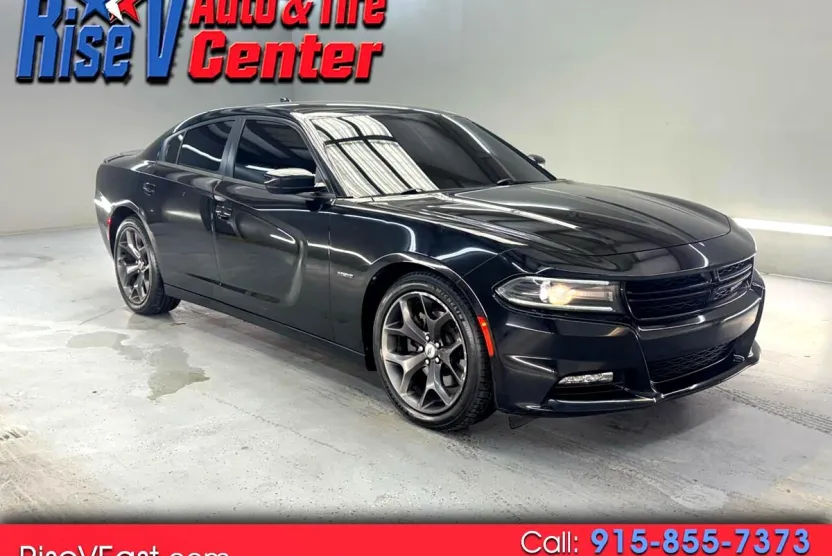 2018 Dodge Charger R/T photo 1