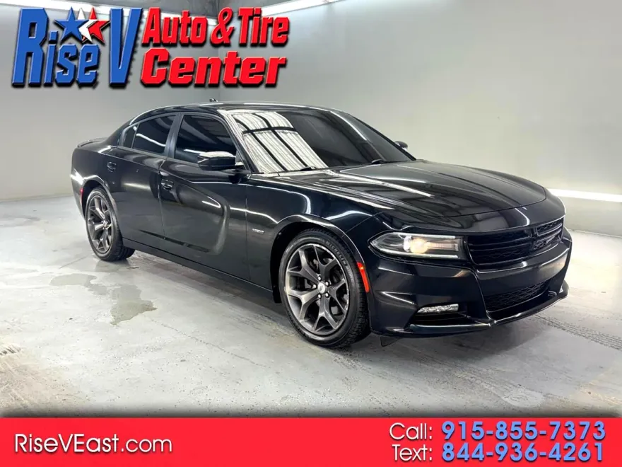 2018 Dodge Charger R/T photo 1