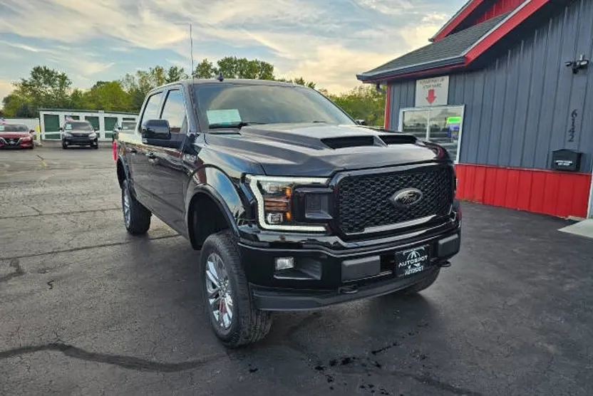 2018 Ford F-150 Lariat photo 1